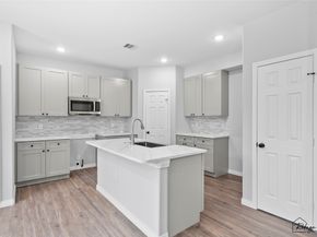7983 Ethel Street, Houston TX 77028
