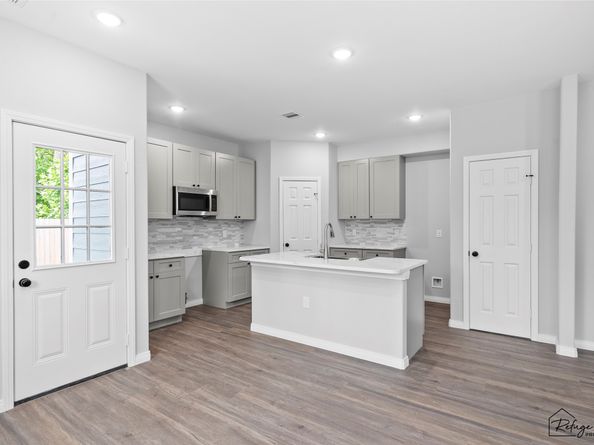 7983 Ethel Street, Houston TX 77028