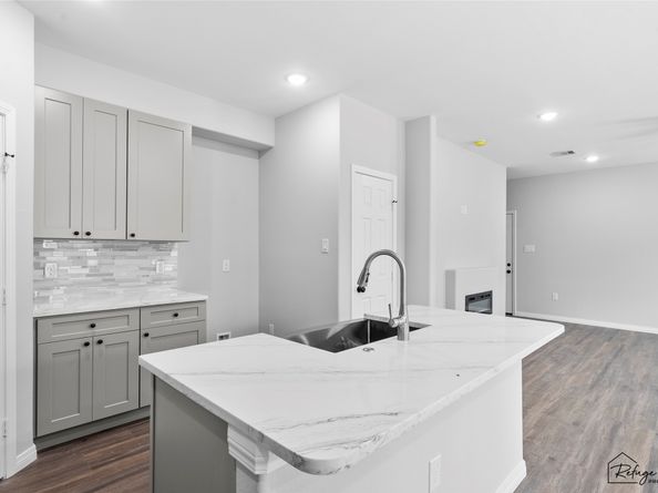 7983 Ethel Street, Houston TX 77028