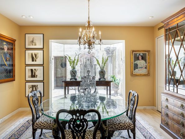 1814 Larchmont Road, Houston TX 77019