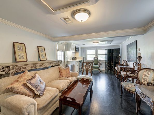 1814 Larchmont Road, Houston TX 77019