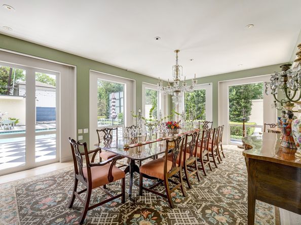 1814 Larchmont Road, Houston TX 77019