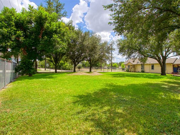 429 N Milby Street, Houston TX 77003