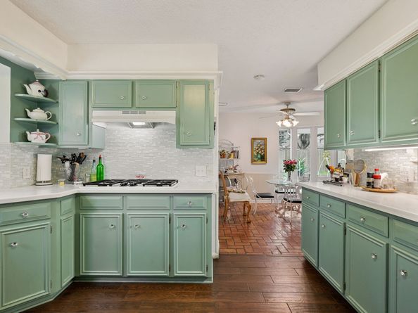 5506 Boyce Springs Drive, Houston TX 77066