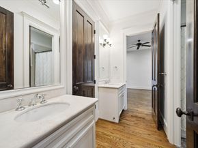 1639 Arlington Street, Houston TX 77008