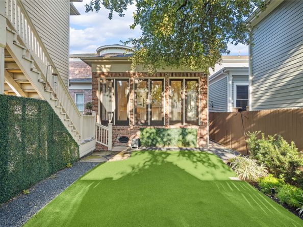 1639 Arlington Street, Houston TX 77008