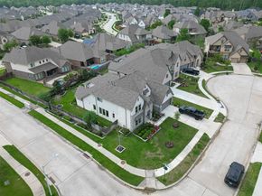 2611 Oakland Park Drive, Conroe TX 77385