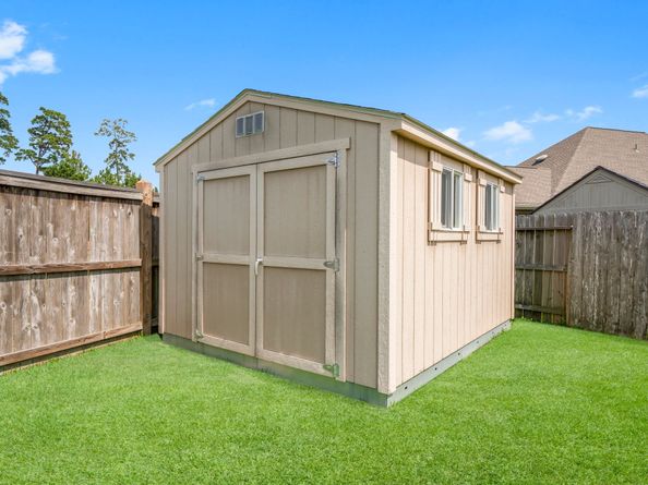 31870 Forest Park Trail, Conroe TX 77385