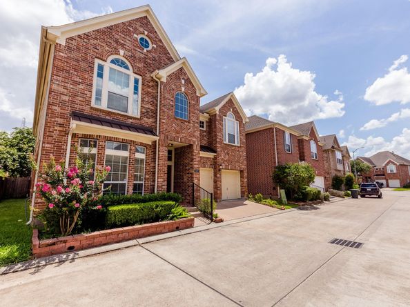 3531 Urban Woods Trail, Houston TX 77008