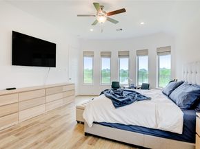 619 Rita Blanca Dr, Webster TX 77598