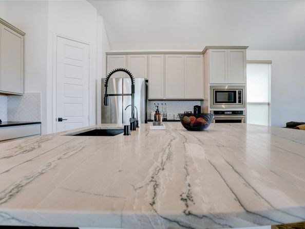 619 Rita Blanca Dr, Webster TX 77598