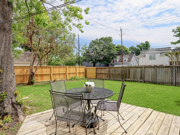 2402 Southgate Boulevard, Houston TX 77030