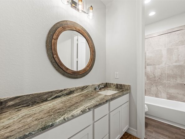 1523 Canter Bayou Way, Houston TX 77043