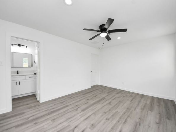7311 WILEYVALE Road A, Houston TX 77016