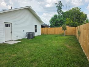 11811 Roandale Drive, Houston TX 77048