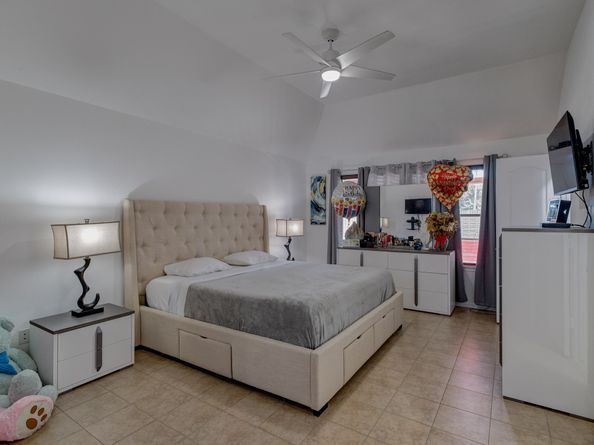8518 Durango Valley Lane, Cypress TX 77433