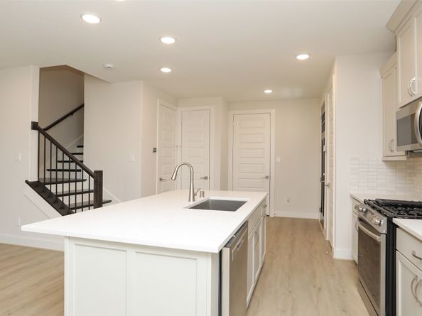 119B E 43rd Street, Houston TX 77018