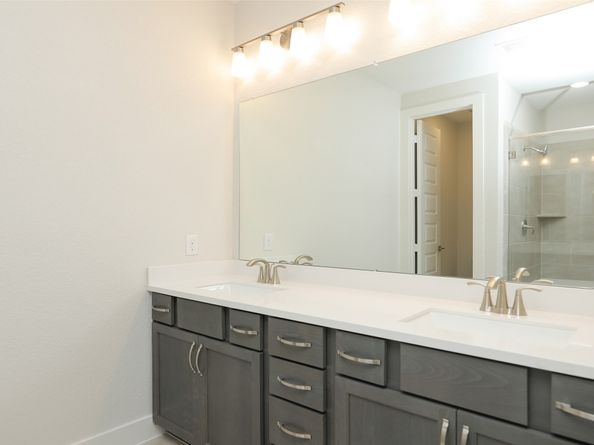 119B E 43rd Street, Houston TX 77018