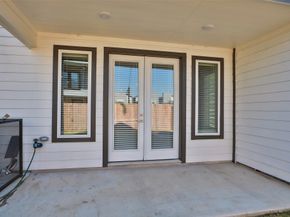 119B E 43rd Street, Houston TX 77018