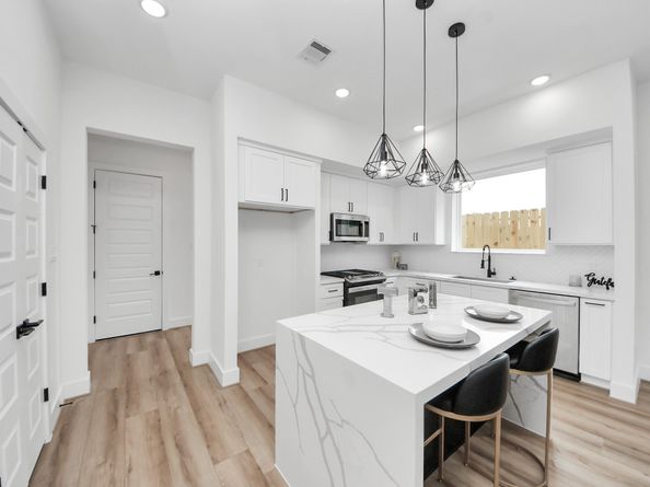3120 Wentworth Street, Houston TX 77004
