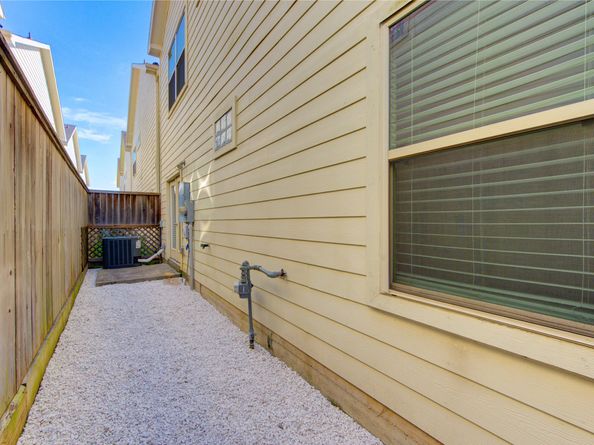 11508 Main Cedar Drive, Houston TX 77025