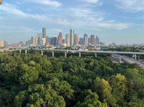 2520 Houston Avenue 209, Houston TX 77009