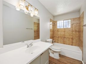 11750 Murr Way, Houston TX 77048