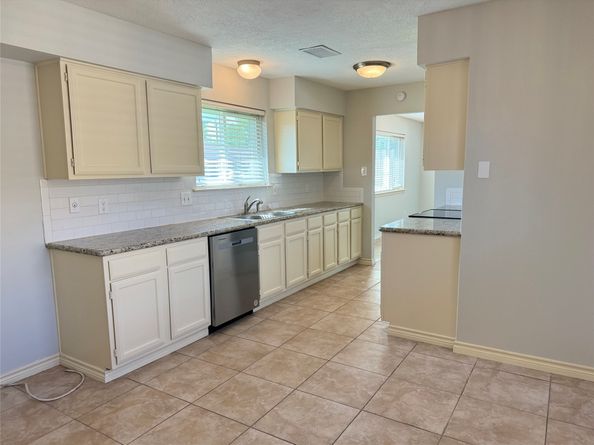 16715 Frigate Drive, Friendswood TX 77546