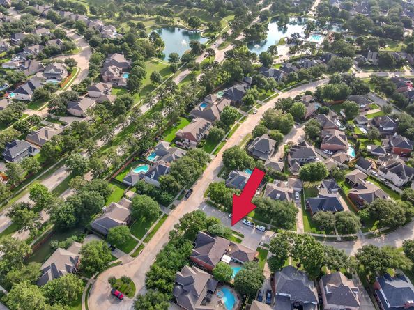 17419 Crescent Canyon Drive, Houston TX 77095