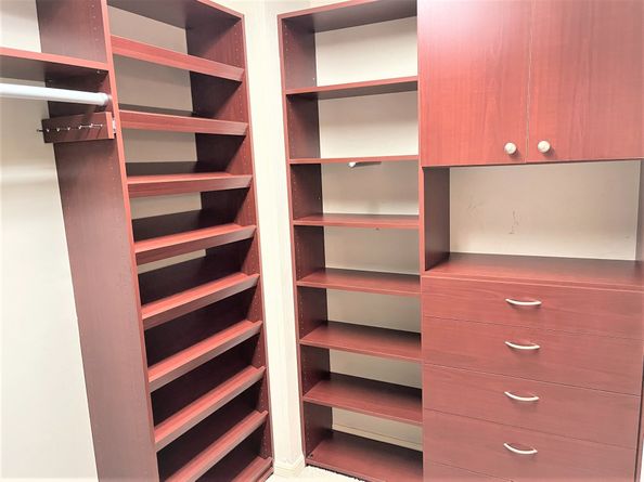 3525 Sage Road 404, Houston TX 77056