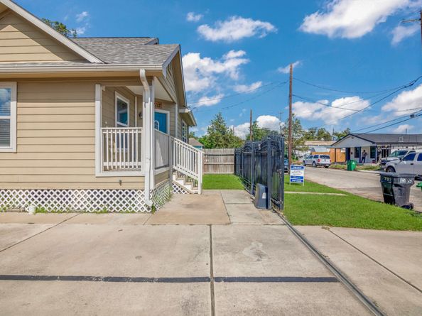 7112 Avenue L, Houston TX 77011