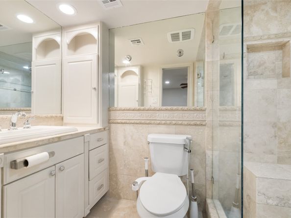13 Whistlers Court, The Woodlands TX 77380