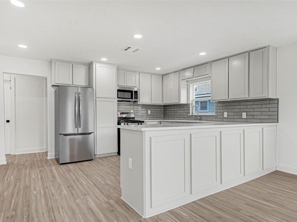 3910 Cetti Street, Houston TX 77009