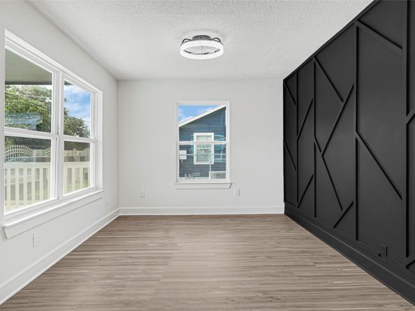 3910 Cetti Street, Houston TX 77009