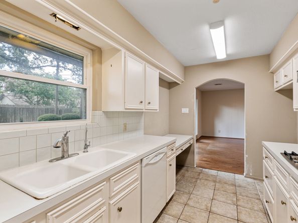 9622 Highmeadow Drive, Houston TX 77063