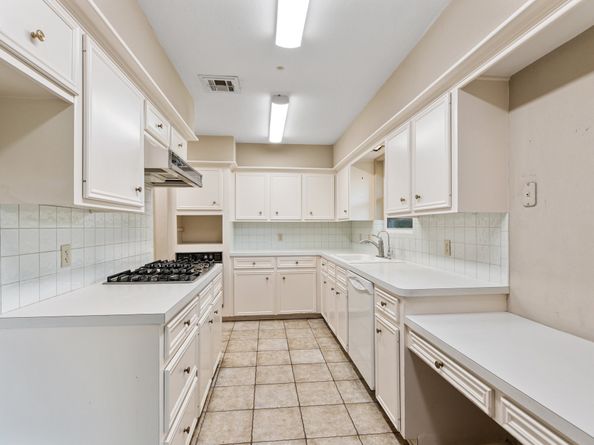 9622 Highmeadow Drive, Houston TX 77063