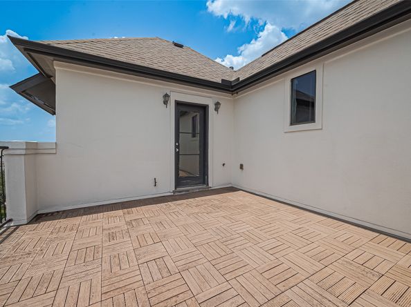 8816 Lakeshore Bend Drive, Houston TX 77080