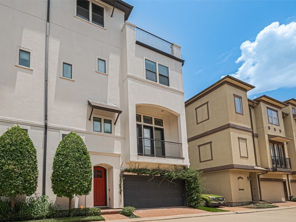8816 Lakeshore Bend Drive, Houston TX 77080