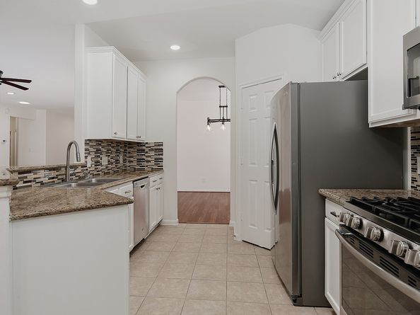 115 Regan Mead Ct, The Woodlands TX 77382
