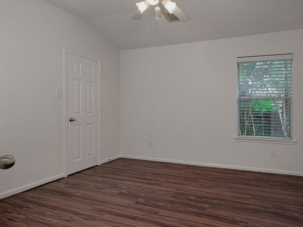 115 Regan Mead Ct, The Woodlands TX 77382