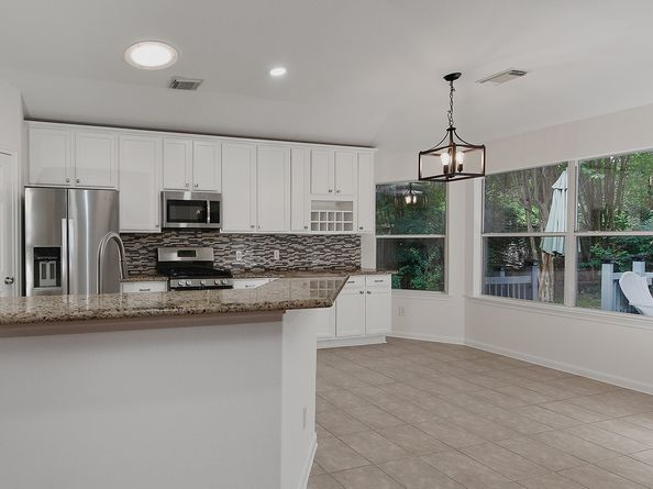 115 Regan Mead Ct, The Woodlands TX 77382