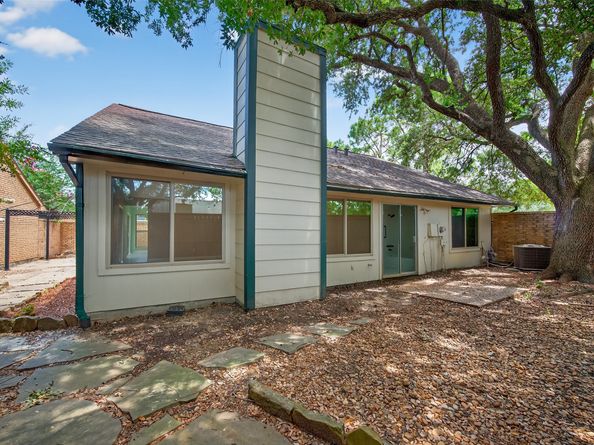 1603 Mary Mount Way, Houston TX 77058