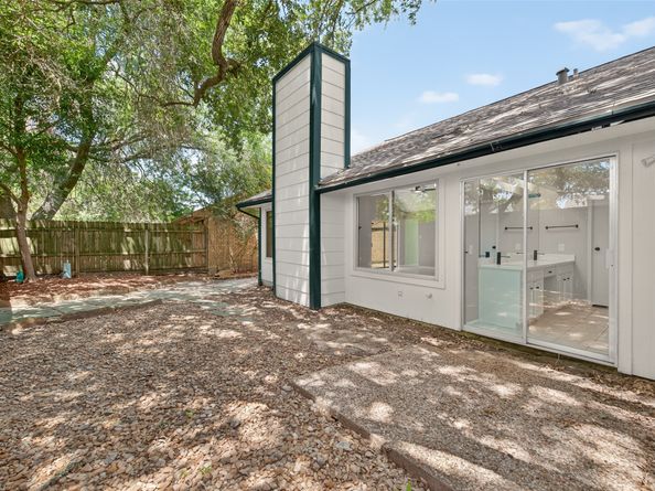 1603 Mary Mount Way, Houston TX 77058