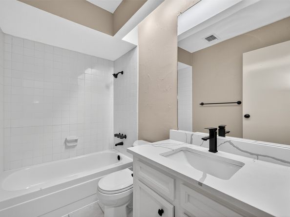 1603 Mary Mount Way, Houston TX 77058