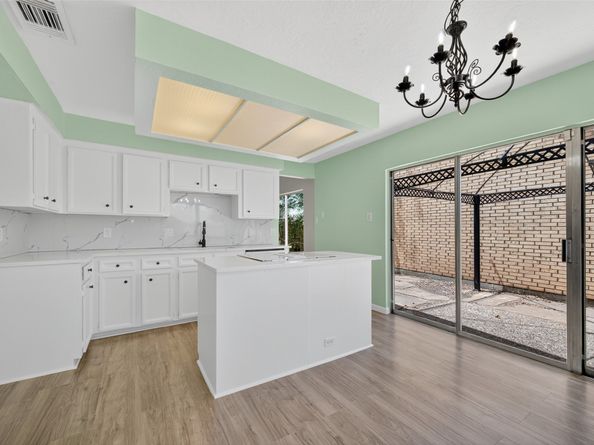 1603 Mary Mount Way, Houston TX 77058