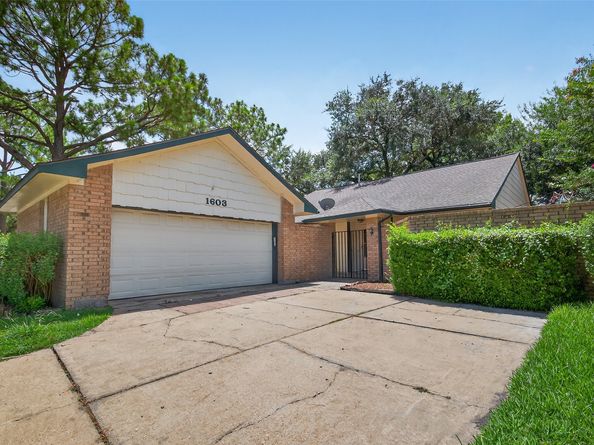 1603 Mary Mount Way, Houston TX 77058