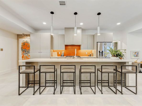 9805 Warwana Road, Houston TX 77080