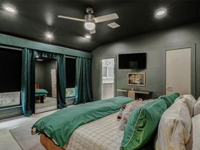 9805 Warwana Road, Houston TX 77080