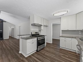 15402 W Barbara Circle, Houston TX 77071