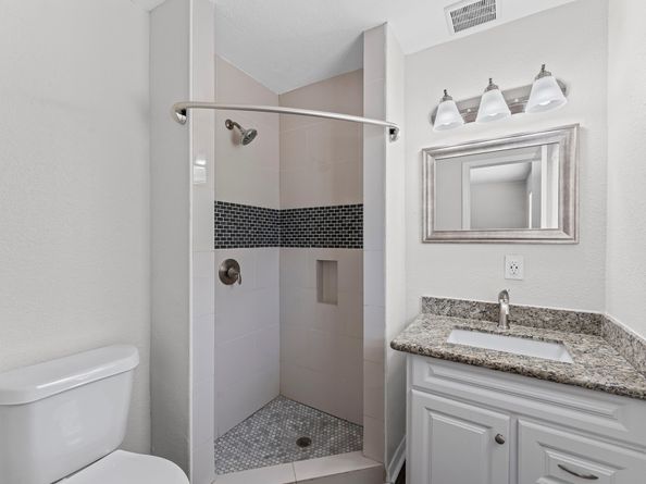 15402 W Barbara Circle, Houston TX 77071